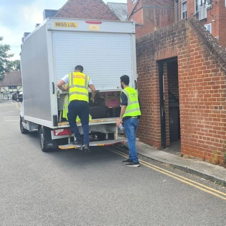 Smart Moves: Why Short Term Storage in London Is a Game-Changer for Your Relocation