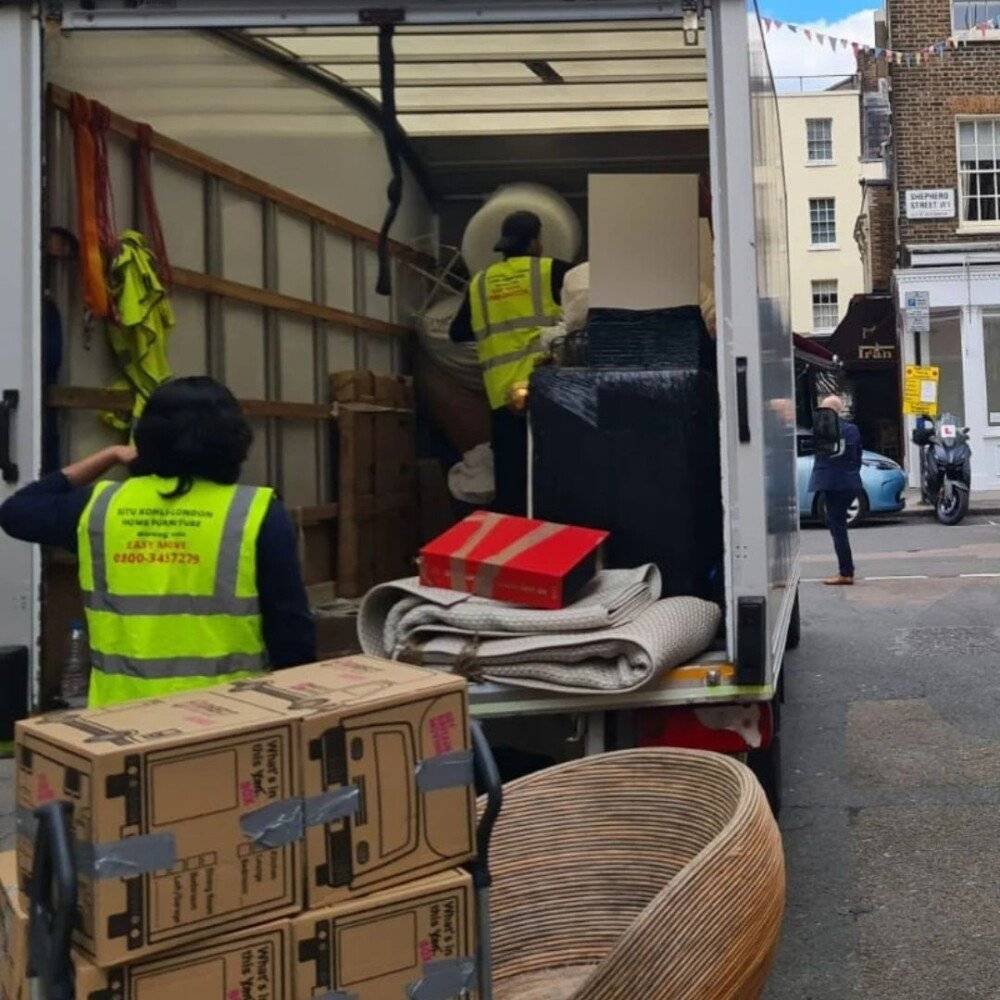 Premium Removals & Storage Solutions in St. James, SW1A – Trusted by Local Residents